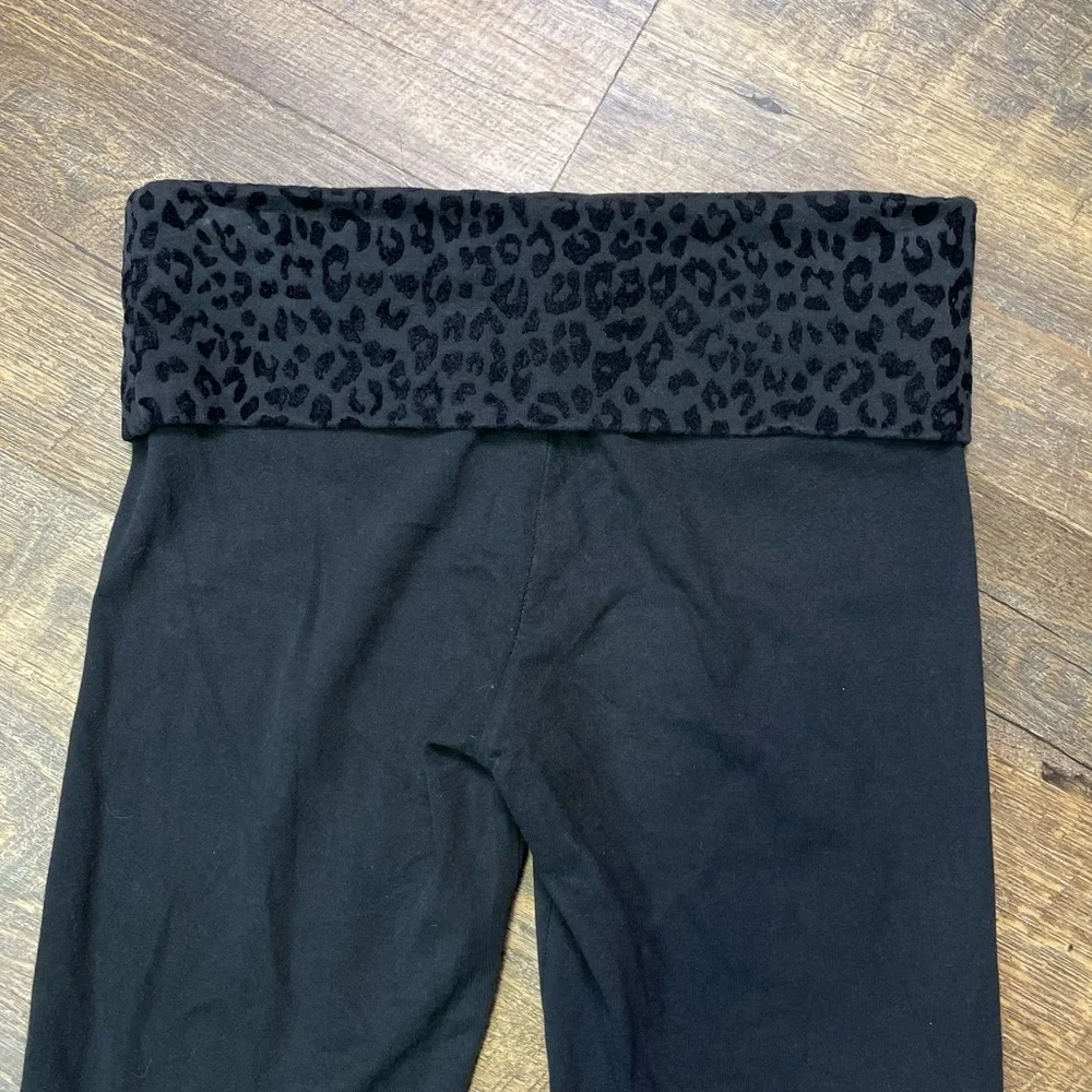 Victoria’s Secret PINK Womens XS Low Rise Black Cheetah Foldover Leggings Skinny - Picture 8 of 11